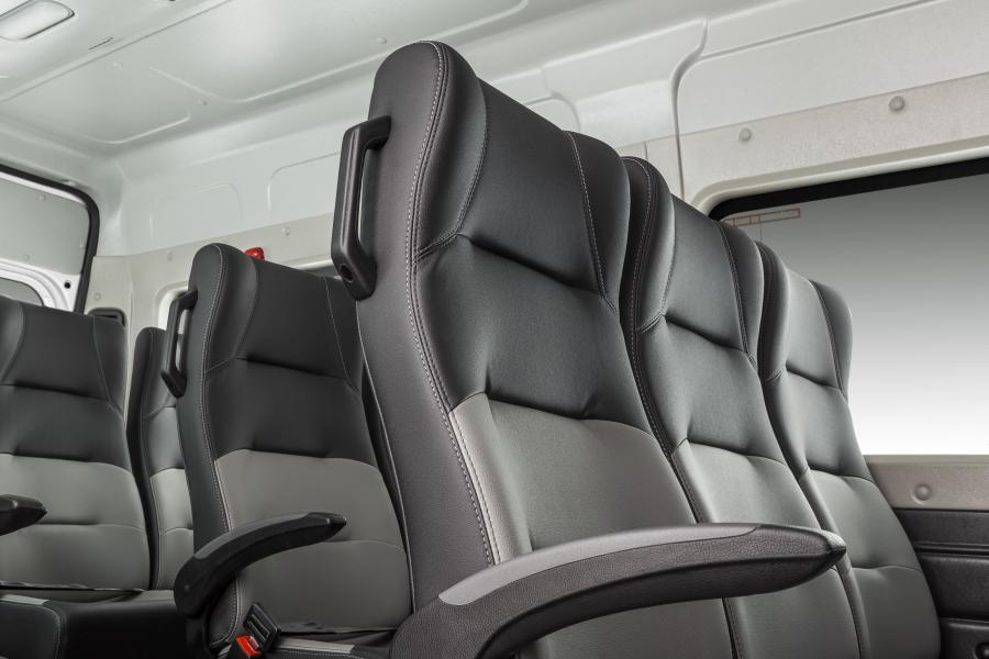Интерьер Fiat Ducato Multi Escolar 2018 года  (LA) (фото 6 из 14)